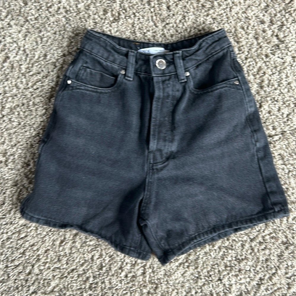 Zara Shorts